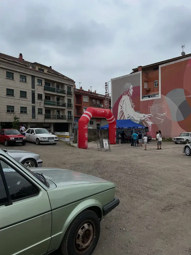 II Búsqueda del Tesoro: vehículo clásico durante el encuentro, Fotografía 4