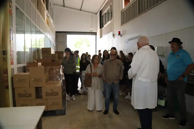 II Fiesta del Socio: vehículo clásico durante el encuentro, Fotografía 9